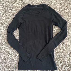 Lululemon Swiftly Long Sleeve Tee